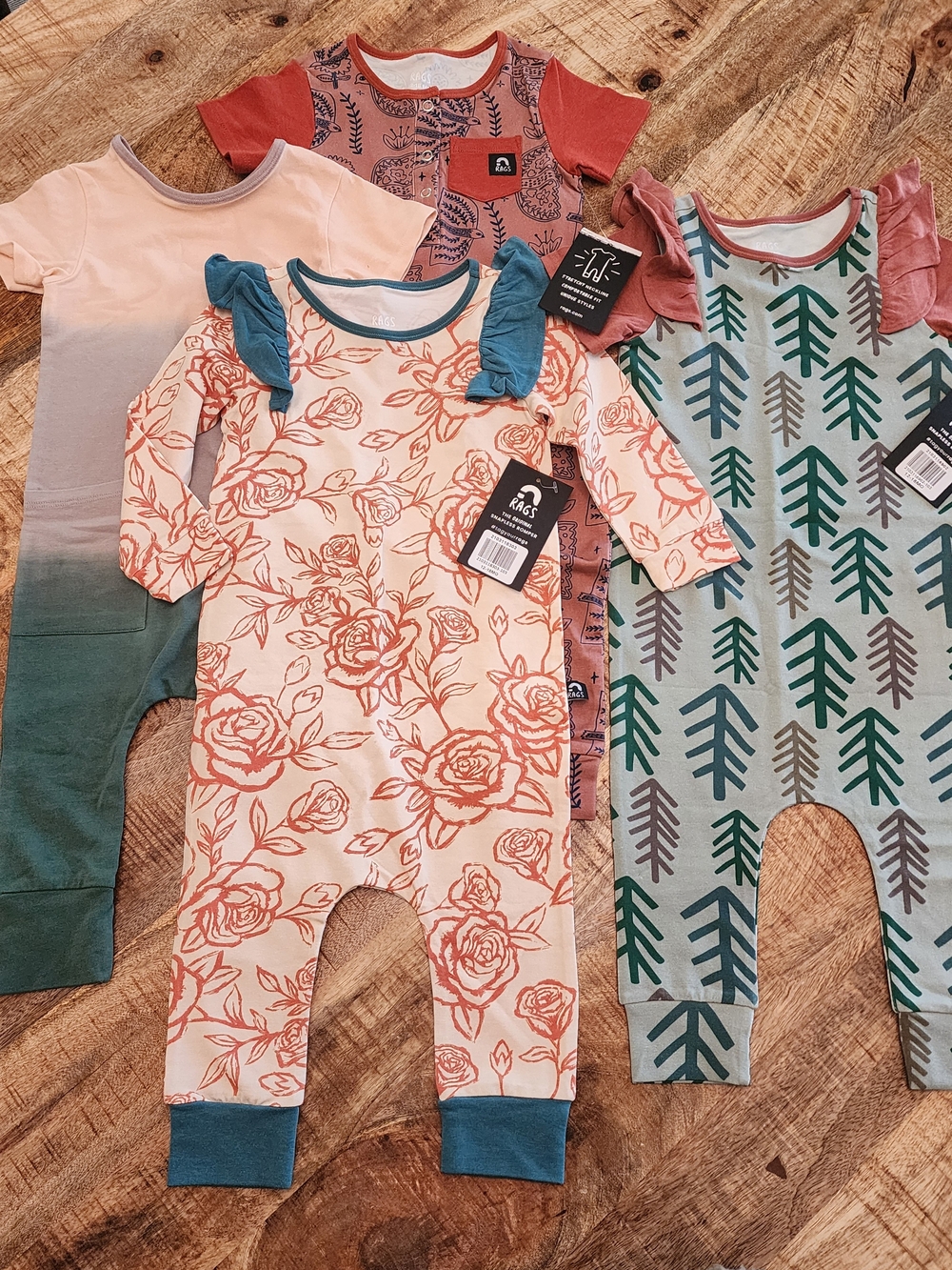 Rags To Raches 12/18 Girly Rompers